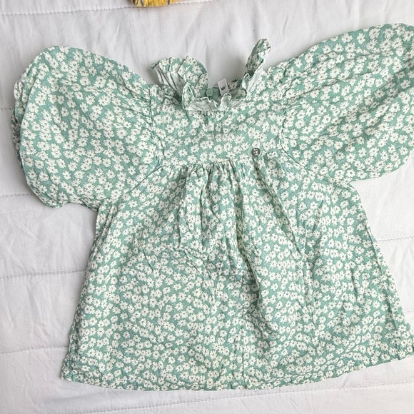 JELLY MALLOW Heart crush | floral print dress, likely from the brand Cuby & Mom - Picture 11 of 11